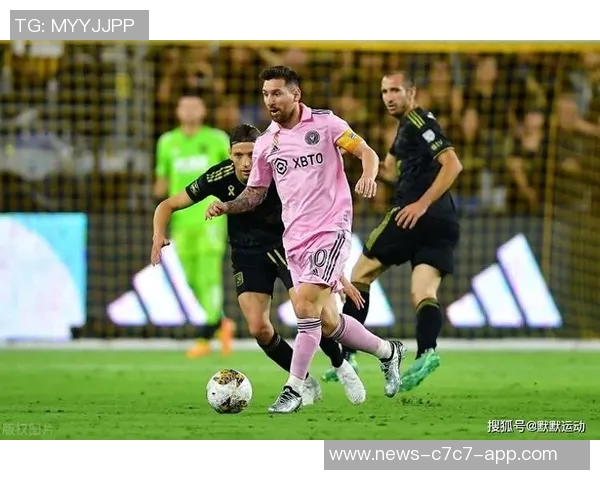 德保罗社媒关注雷吉隆罗马诺透露其将加盟迈阿密国际 德保罗社媒关注雷吉隆罗马诺透露其将加盟迈阿密国际