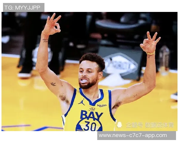 库里三分雨狂飙六记勇士官方评选最佳球员荣耀归属他