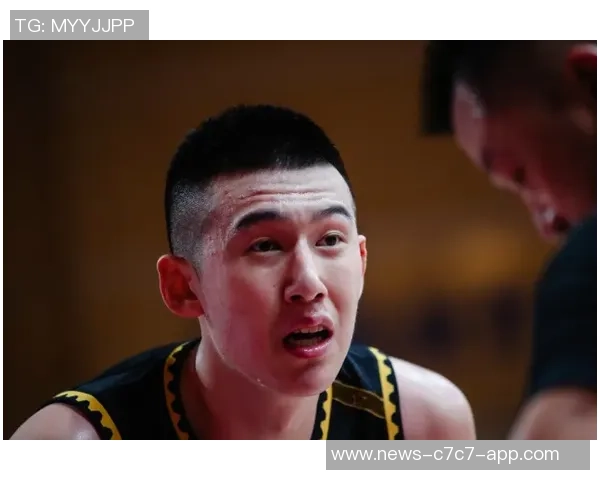 小白近期表现惊艳场均20分5板5助攻防守端贡献突出且犯规控制得当 小白近期表现惊艳场均20分5板5助攻防守端贡献突出且犯规控制得当