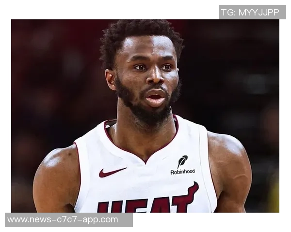 维金斯期待标志性胜利助力球队赛季转折与新篇章开启